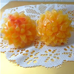 Lemon Colored Floating Candles one has pink coloring~New~ 2 in the Set.